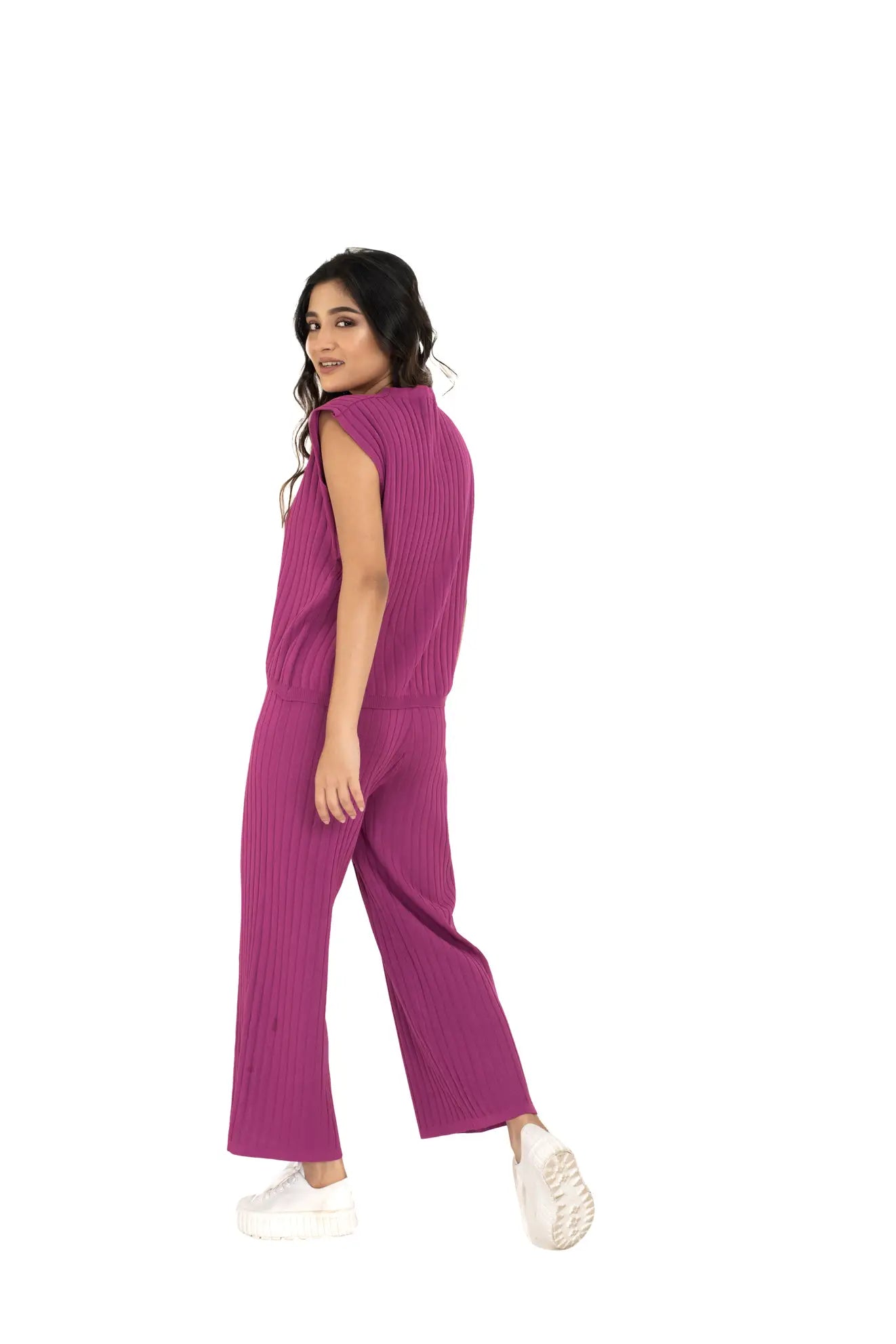 Work to Weekend in DD Ultimate Loungewear Deep Pink Lounge wear featured