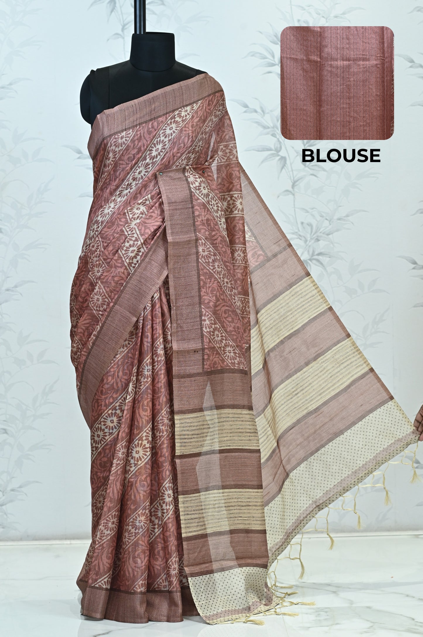 Vanika Veil Semi Tussar Saree Red featured