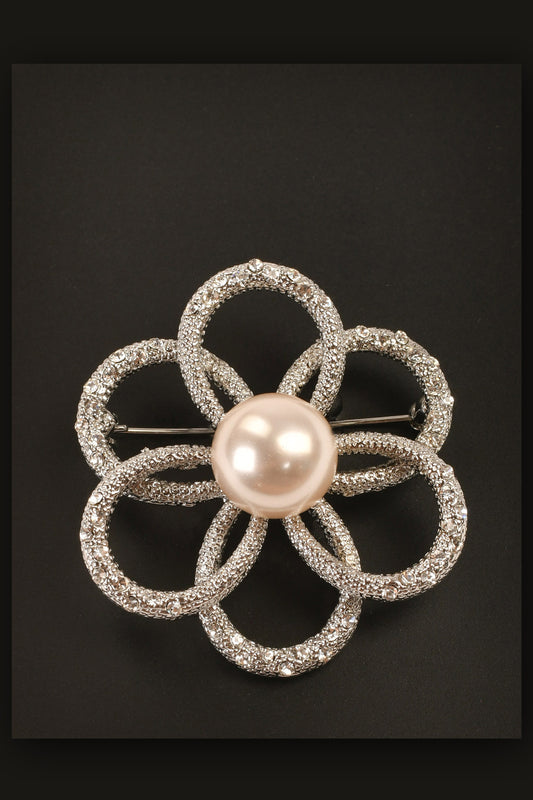 Flower with Pearl Brooch Brooch