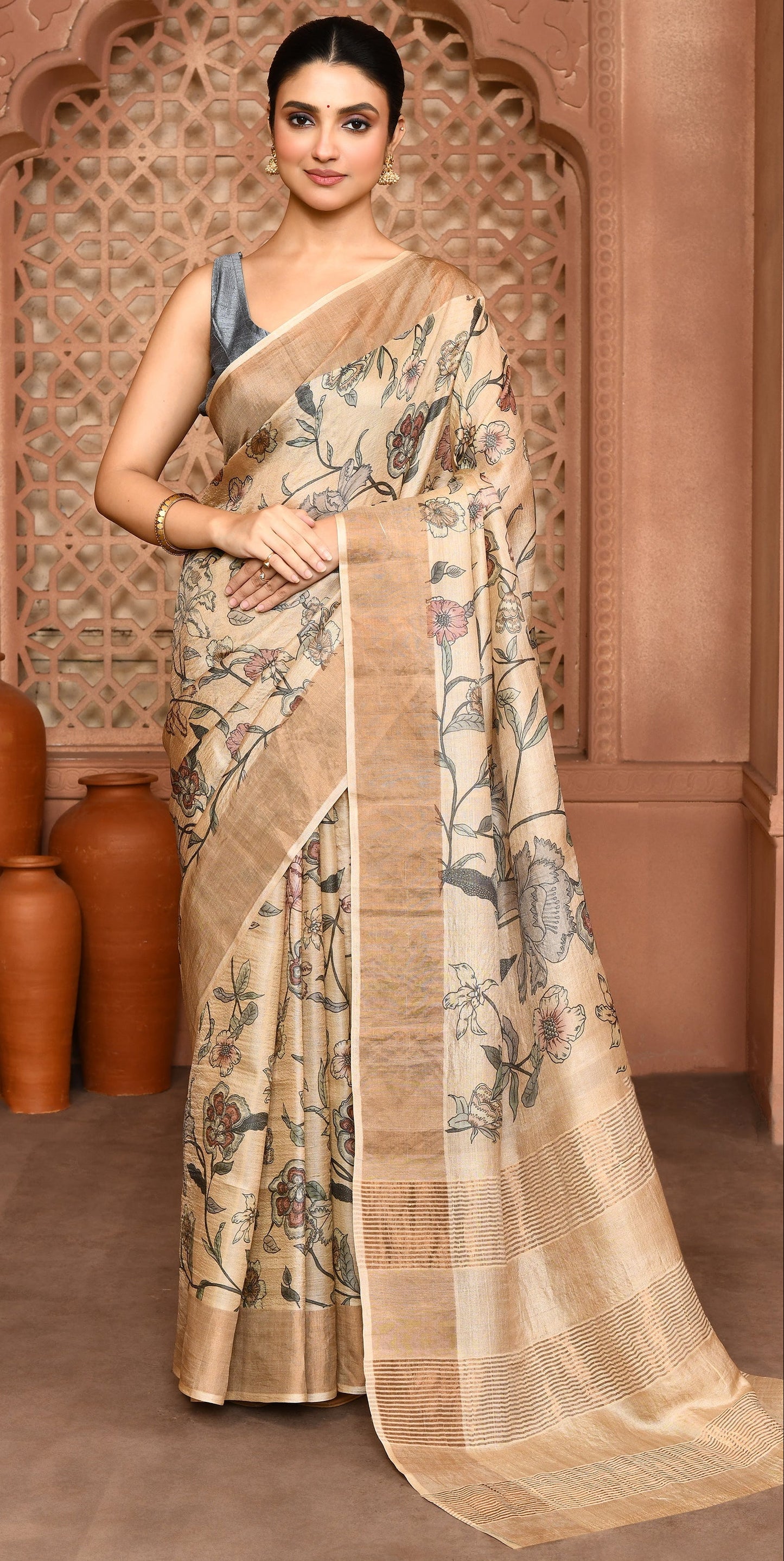 Aria Grace Tussar Silk Saree removed
