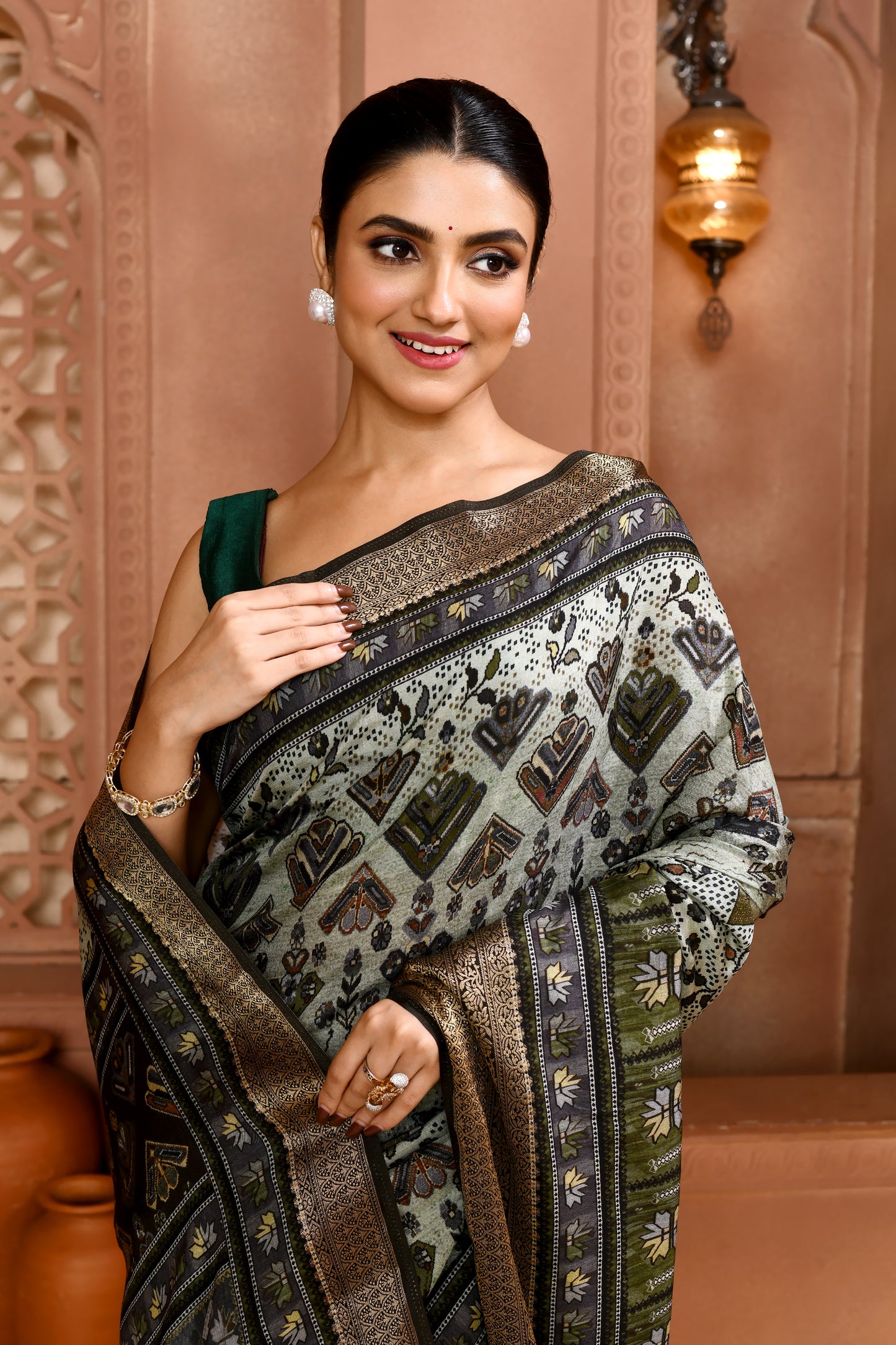 Seamless Ikat Russian Viscose Saree Light Lime Green Saree featured