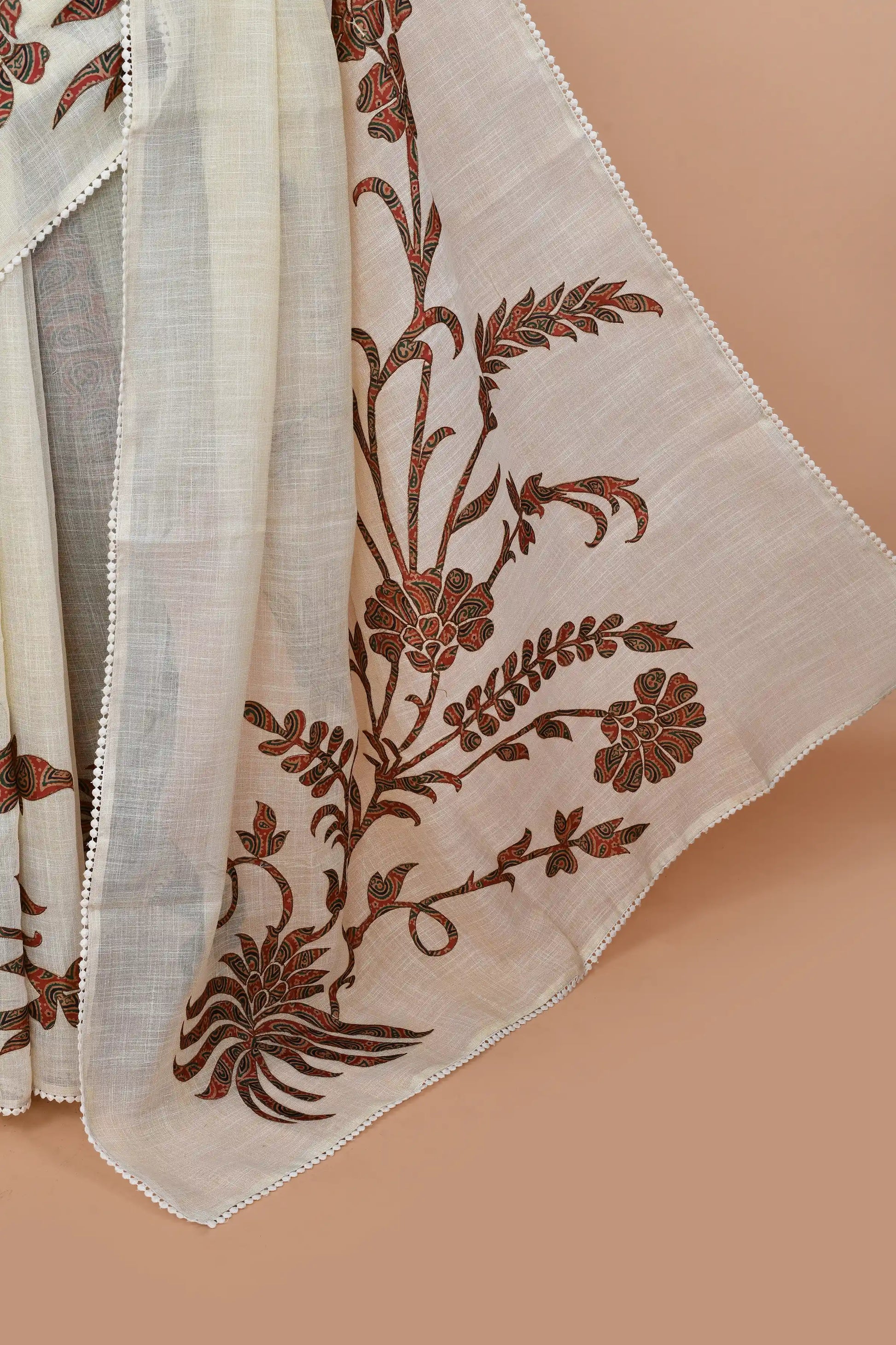 Idalia Red-Green Saree featured