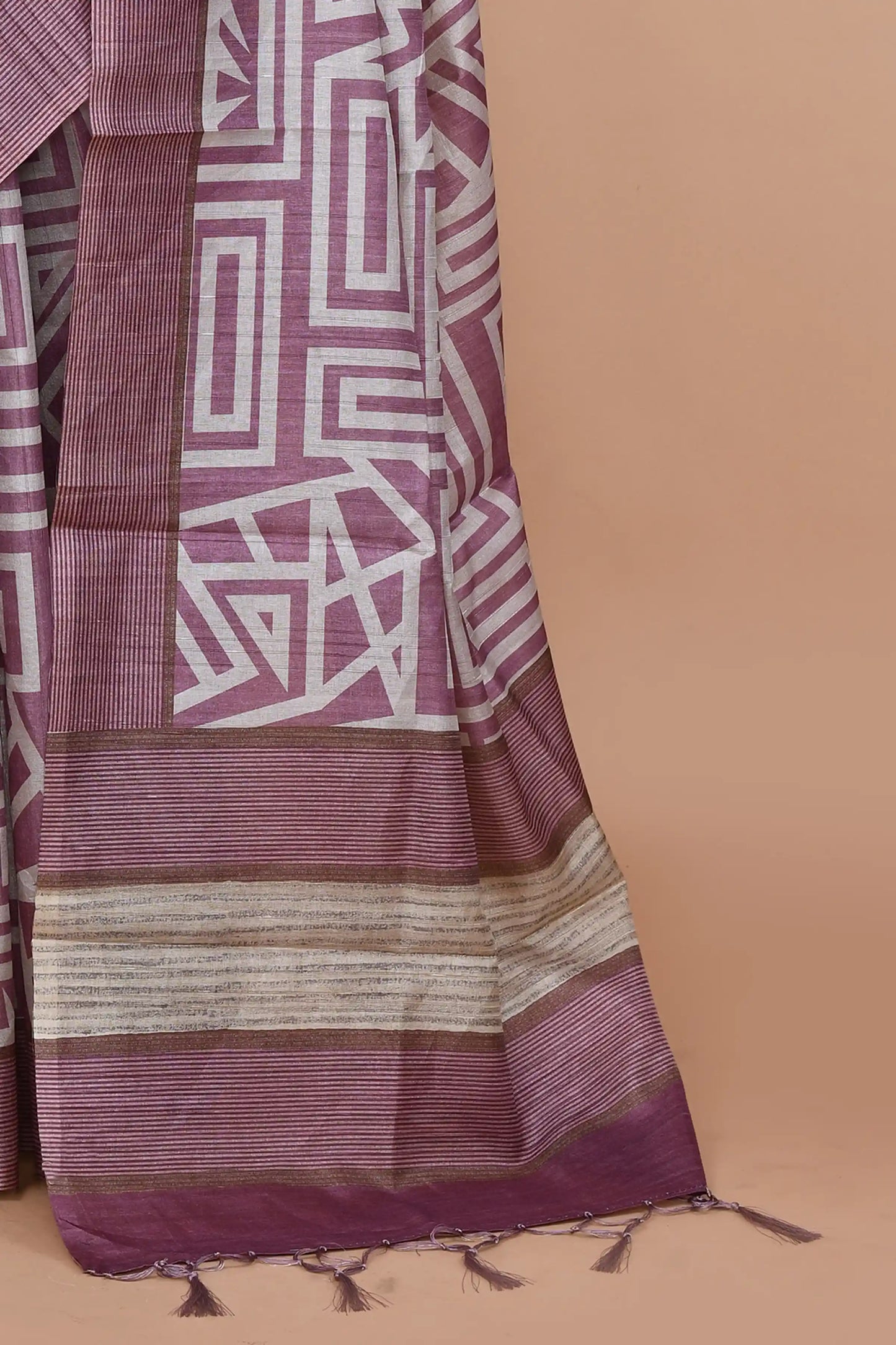 Ojasvi Mauve Purple Saree featured
