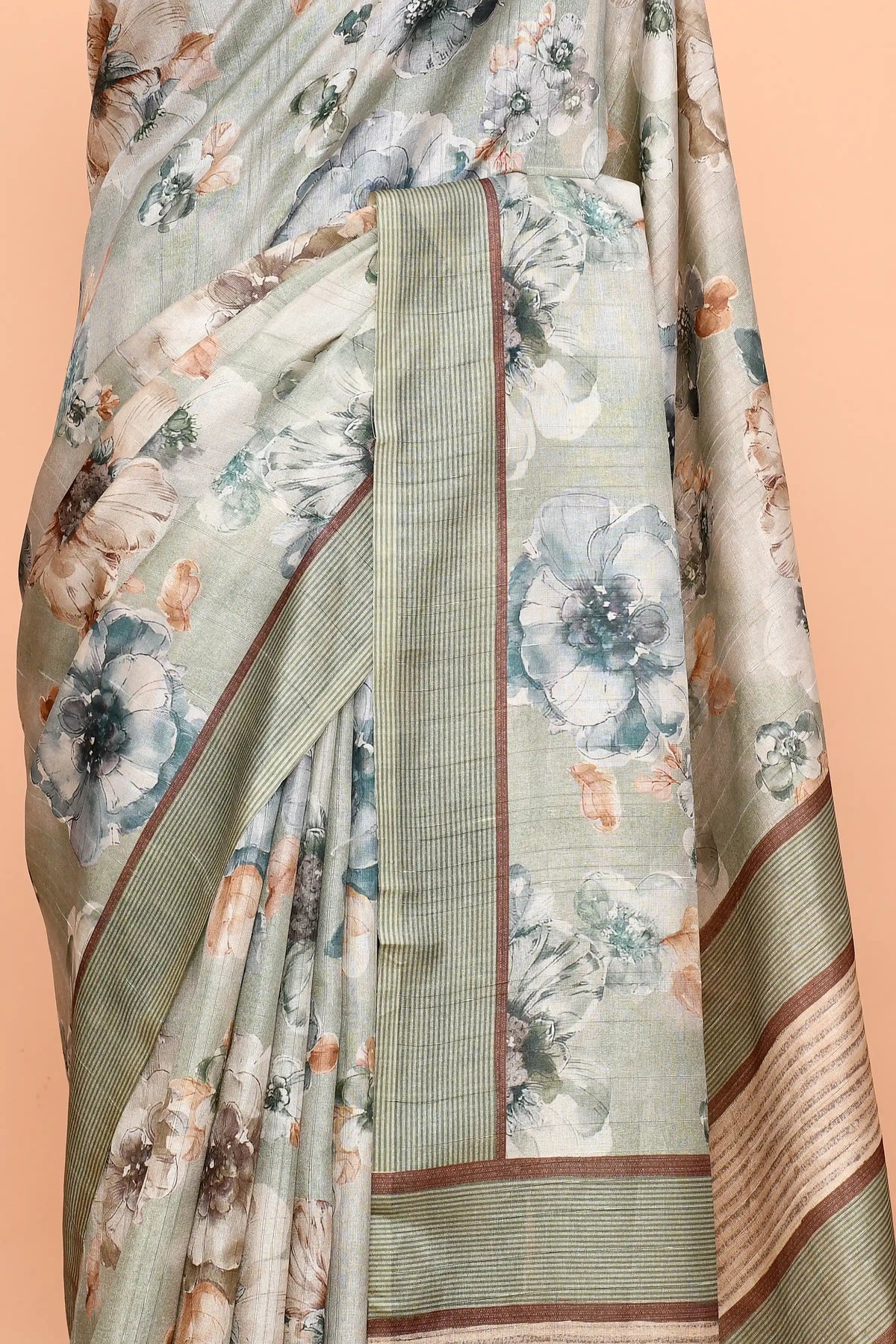 Pistachio Sage Green featured