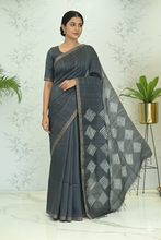 Load image into Gallery viewer, Sara: Matka Silk Saree featured