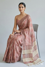 Load image into Gallery viewer, Vanika Veil Semi Tussar Saree Red featured