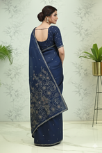 Load image into Gallery viewer, Meera Scallop Glow Tussar Silk Saree featured