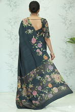 Load image into Gallery viewer, Avni: Zari Check Floral Silk Saree Saree
