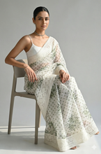 Load image into Gallery viewer, Maya Pure Super Net Saree Green Saree featured