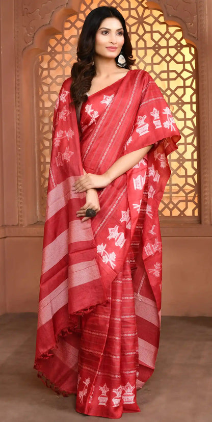 Crimson Ritual Saree featured