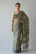 Load image into Gallery viewer, Vanika Veil Semi Tussar Saree Green featured