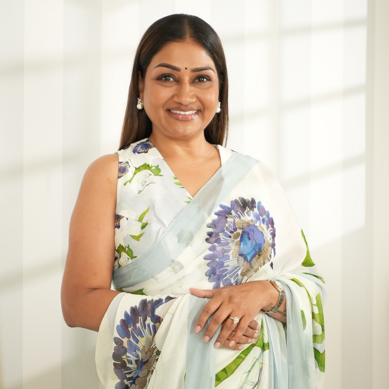 Dolly Jain in DrapeDivaa saree