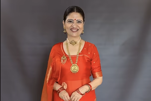 Traditional Coorgi Style Saree Draping Tutorial