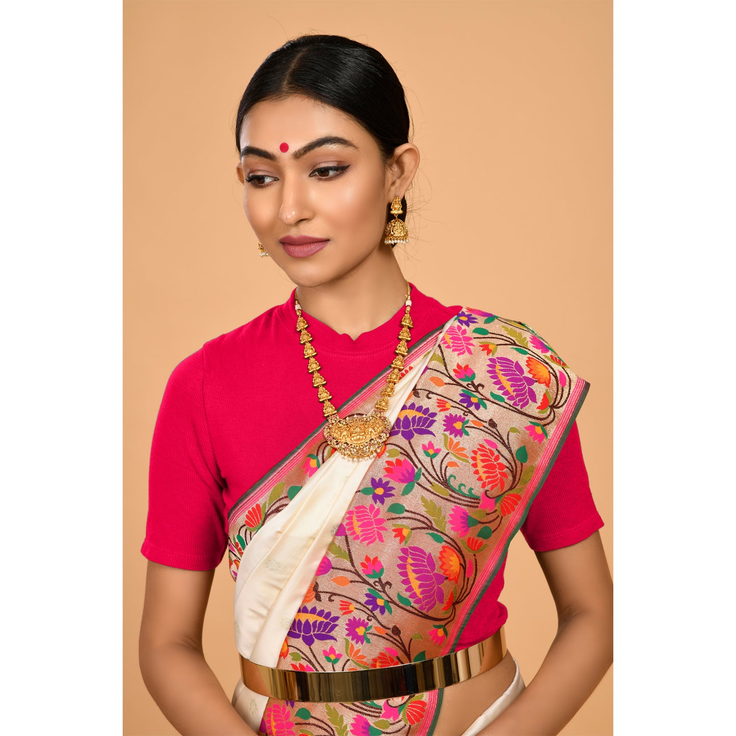 Trendy Cream Paithani Saree Saree