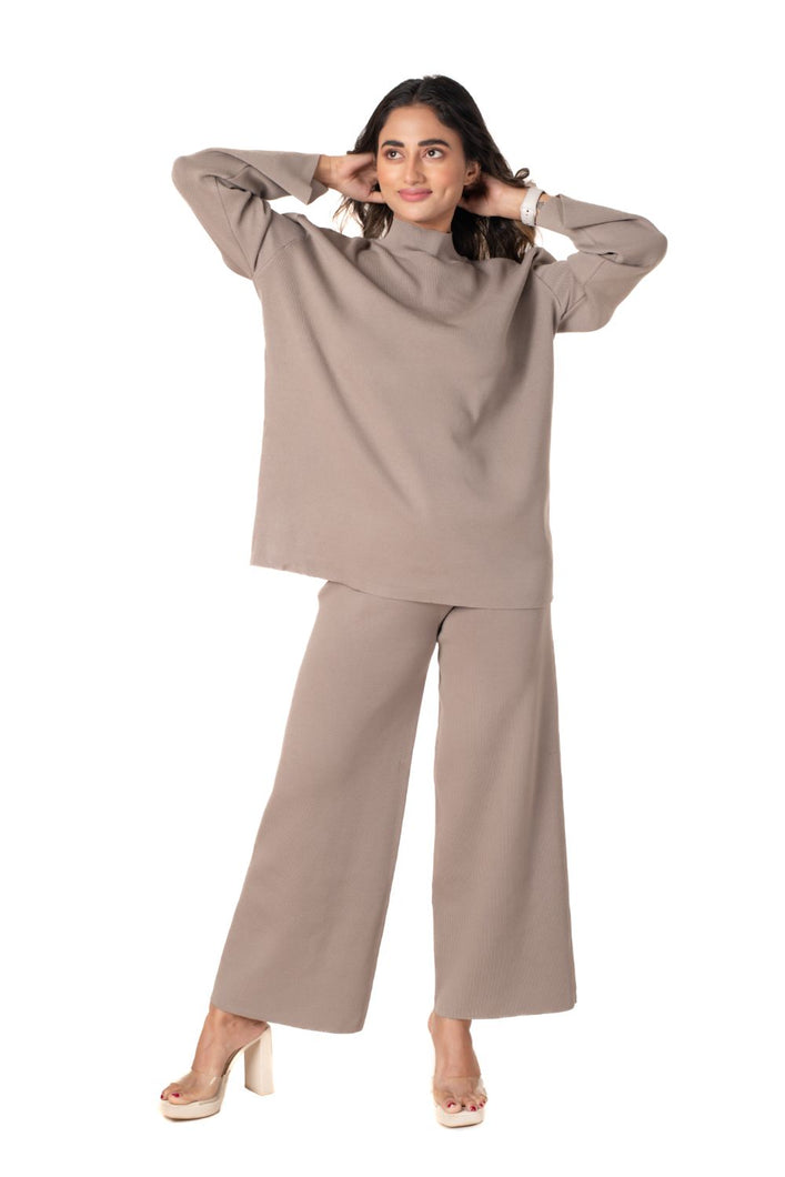 Cosy Airport Ready Coord Set full sleeve light brown lounge wear featured