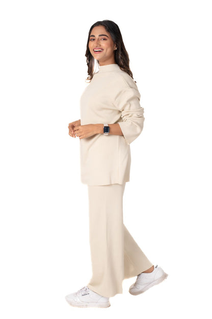 Cosy Airport Ready Coord Set full sleeve off white lounge wear featured