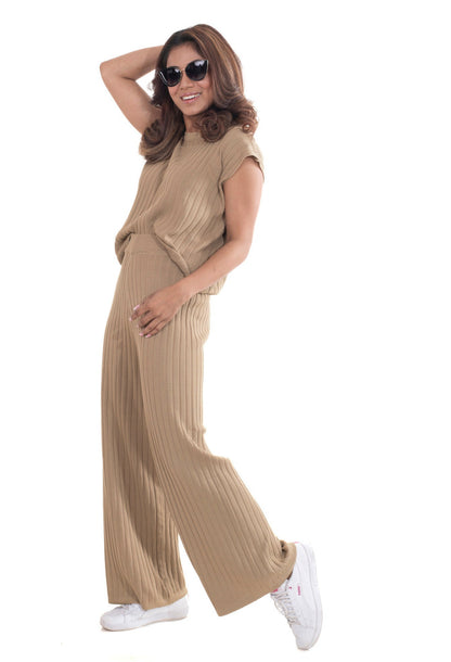 Work to Weekend in DD Ultimate Loungewear light mud yellow lounge wear featured