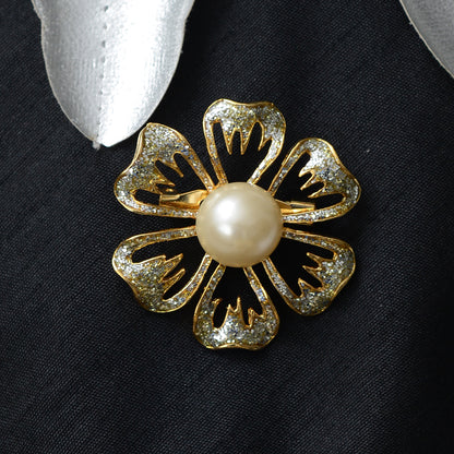 Floral 6 Petal Stone Studded Brooch Brooch