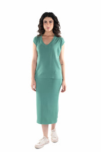 Simmer down and ease off Dark sea green lounge wear featured