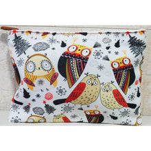 Load image into Gallery viewer, Digitally Printed Multi Purpose Pouch poly-cotton fabric (POUCHES DD-126H) 8.5*11.5 Clutch